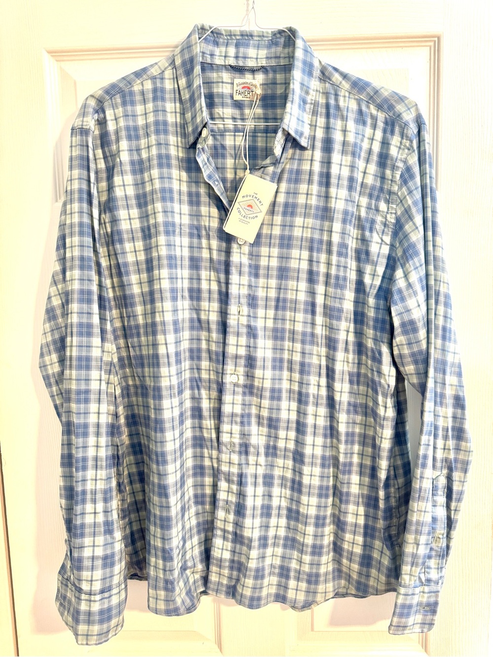 Faherty Light Blue & White Plaid Button-Down Shirt